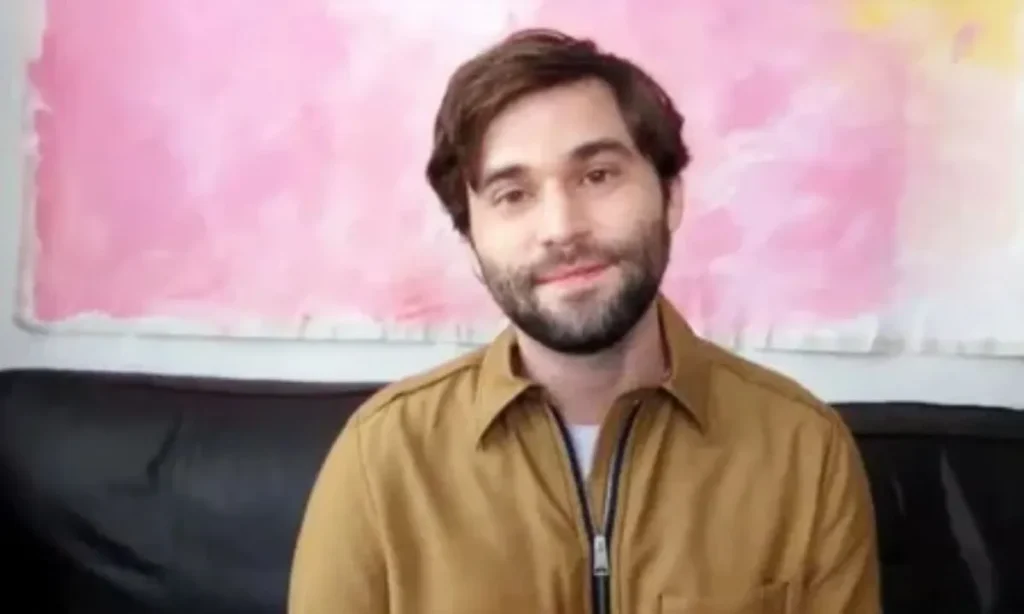 Jake Borelli’s Relationship with Dr. Jo Wilson on Grey’s Anatomy